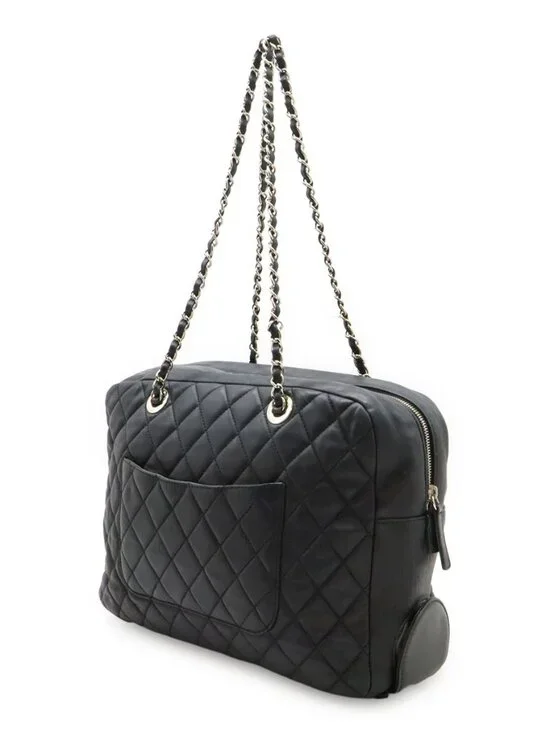 Chanel 255 Quilted Chain Tote With Rain Cover - Picture 2 of 9